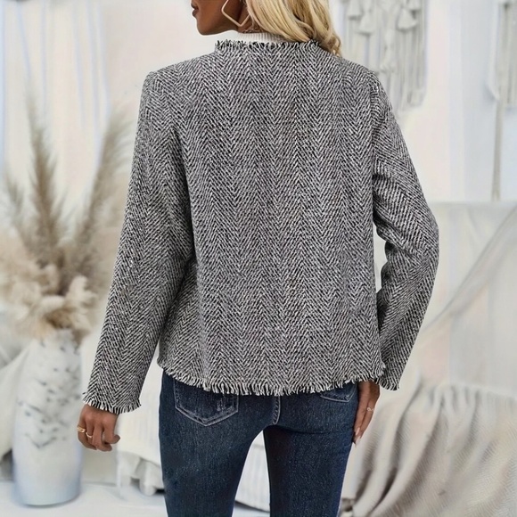 Plaid Jacket with Pockets Long Sleeve - Picture 3 of 4